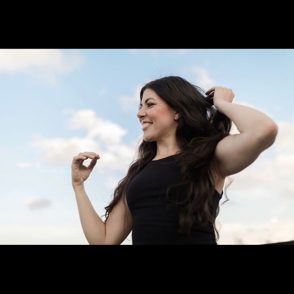 Meet Your Posher @beechybuzz - Picture 7 of 14